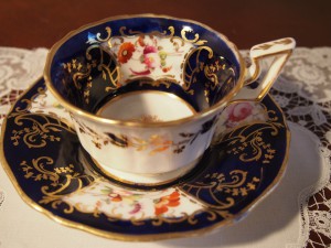 アンティークティーカップ（antique tea cup） – アンティークテーブル 