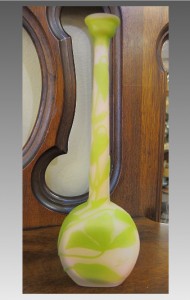 エミールガレ　カメオガラス　三色使い　バンジョー型の花瓶