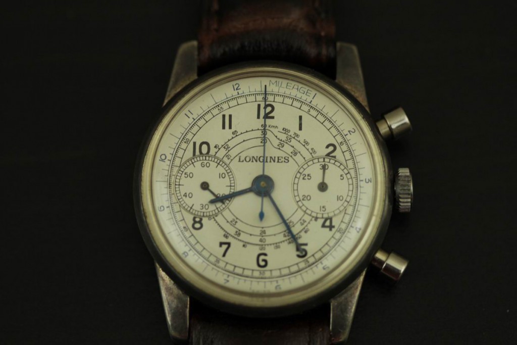 ロンジン社のヴィンテージクロノグラフ腕時計