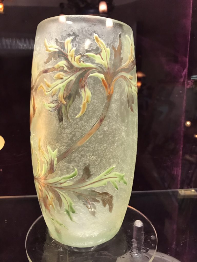 エミールガレの花瓶